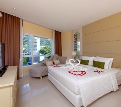 Семейный люкс в Andaman Embrace Patong