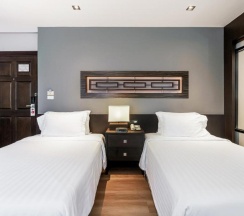 Полулюкс с 2 комнатами в A-One Bangkok Hotel