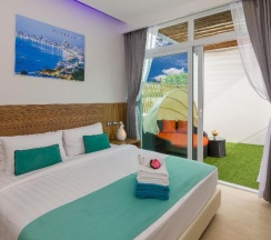 Вилла с 3 комнатами с балконом в Tropicana Pool Villa