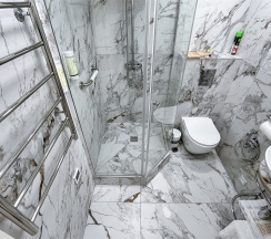 Двухуровневый номер в античном греческом стиле в Греческий Олимп