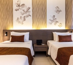 Двухместный номер Superior с балконом (2 отдельные кровати) в Отель Citrus Patong Hotel by Compass Hospitality