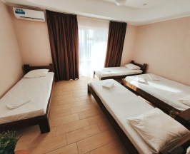 5ти местный Комфорт с зоной отдыха в Благовещенка