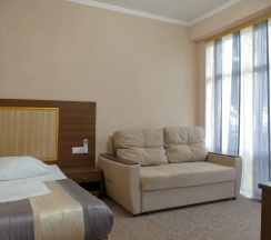 Четырёхместный номер Стандарт  (корпус А) с 2 комнатами в Напра