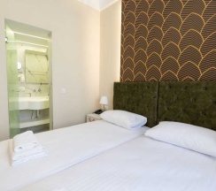 Двухместный номер Standard двуспальная кровать в Modern Luxury Hotel