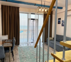 Двухуровневый Люкс RODOS с видом на море в Santorini Family Club
