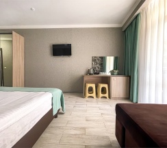Корпус Сильвер Увеличенный Стандарт Плюс в Family Pride Inn Прайд