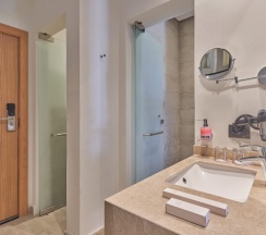 Двухместный номер Premium с балконом 2 отдельные кровати в Three Corners Sunny Beach Resort