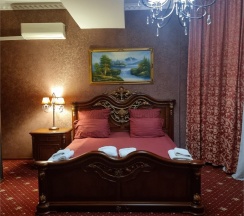 ЛЮКС в Golden Hotel