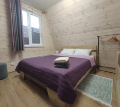 A-frame house в А-фрейм Рыжая Такса