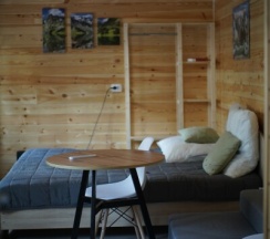 Дом отдельный благоустроенный трехместный с кухней в Место силы