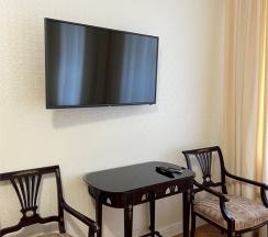 [1] Двухкомнатная квартира у Дворцовой площади в Darooms