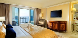 Санья: Курортный отель Crowne Plaza Resort Sanya Bay by IHG
