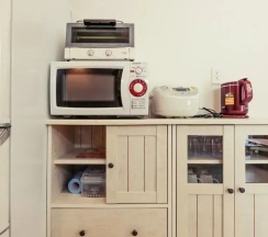 Коттедж с 4 комнатами в Cozy House A
