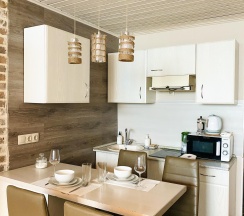 2-комнатные апартаменты улучшенные №3 в City Crown Apartments