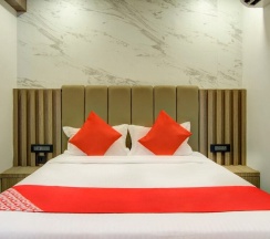 Номер Deluxe в Capital O 23031 V Hotel