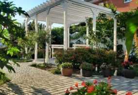 Гостевой дом Белая Дача в Благовещенской