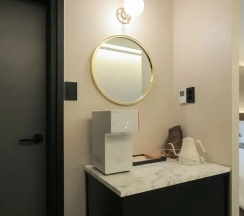 Двухместный номер Deluxe 2 отдельные кровати в Hwaseong Stay13 Hotel