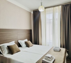 Семейный  в Граф