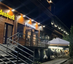 1 комнатный номер с 2мя двуспальными кроватями на 1м этаже в Ольденбург