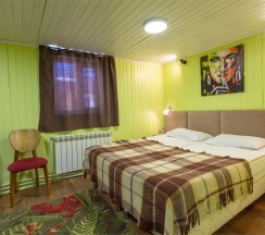 Комфортный домик в Allure Lodge
