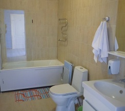 Коттедж с 4 комнатами в Огниво Светлое