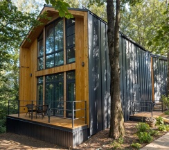 Коттедж двухэтажный в Sheraton Skypoint Luxe Hotel