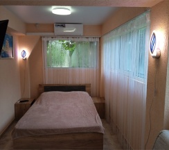 Джуниор Сьюит в Meduza