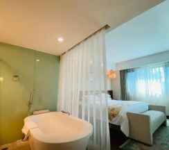 Люкс в Beijing Wang Fu Jing Jade Hotel