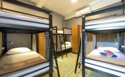 Кровать в общем номере в Arun Old Town Hostel