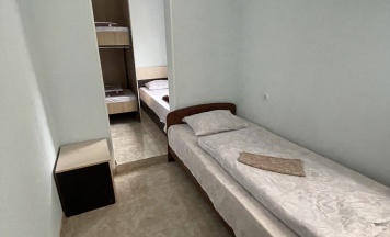 2 этаж, 4-х местный номер в Встреча