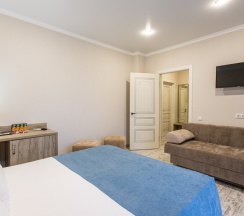 Семейный однокомнатный с балконом в Ева