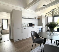 2-комнатный коттедж премиум в TwoHouseRiver