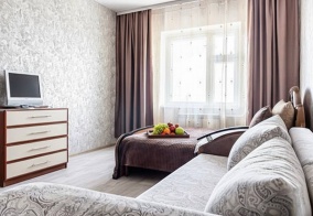 Апартаменты Апартаменты на Россия, Ханты-Мансийский автономный округ, Нижневартовск, улица Интернациональная 1 корпус 1 в Нижневартовске