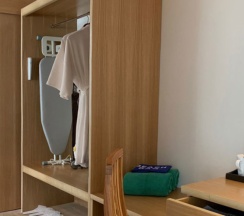 Двухместный номер Honeymoon Premier рядом с пляжем двуспальная кровать в Phi Phi Holiday Resort – SHA Extra Plus