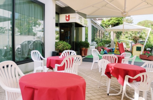 Италия, Римини: Отель Hotel Junior by OasiGroup Hotels