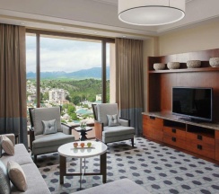 Семейный люкс с 2 комнатами в Hilton Dushanbe Hotel