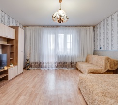 Квартира в Апартаменты на Комаровского 6а