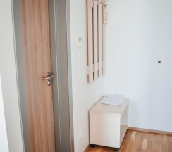 Двухместный номер Superior с балконом и с видом на море двуспальная кровать в Diana Palace