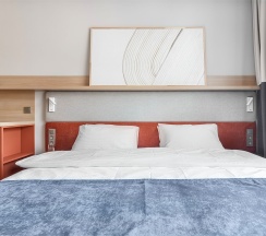 Studio Large 26 с видом в Well