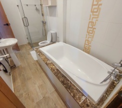 Вилла с 3 комнатами с балконом в Tamnak Villa