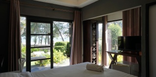 пляж Мае Румпхунг: Курортный отель Bayview Resort Rayong