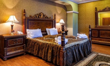 Двухместный люкс с балконом двуспальная кровать в Park Hotel Kokshetau