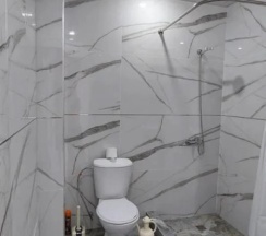 Трёхместный номер Standard с балконом и с видом на город в Кунак