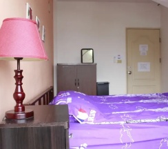 Двухместный номер Standard 2 отдельные кровати в CM City Hostel
