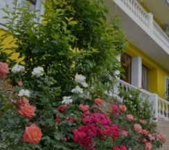 2-х местный полуСтандарт цокольный этаж 3/4 в Лакшми