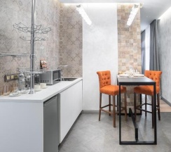 Люкс с 2 комнатами с балконом и с красивым видом из окна в Apart hotel Colibri