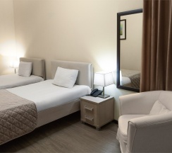 Комфорт с двумя раздельными кроватями в Travel Passage