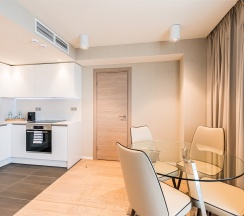 Апартаменты с 2 спальнями в Intermark Residence
