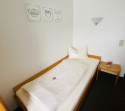 Одноместный семейный номер Standard в Hotel Christina
