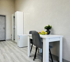 Квартира в Апартаменты на Больничный переулок, 4, к 4